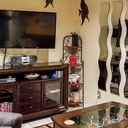 Family-Friendly Beach Condo 1 Block To Shore! Myrtle Beach Exterior foto